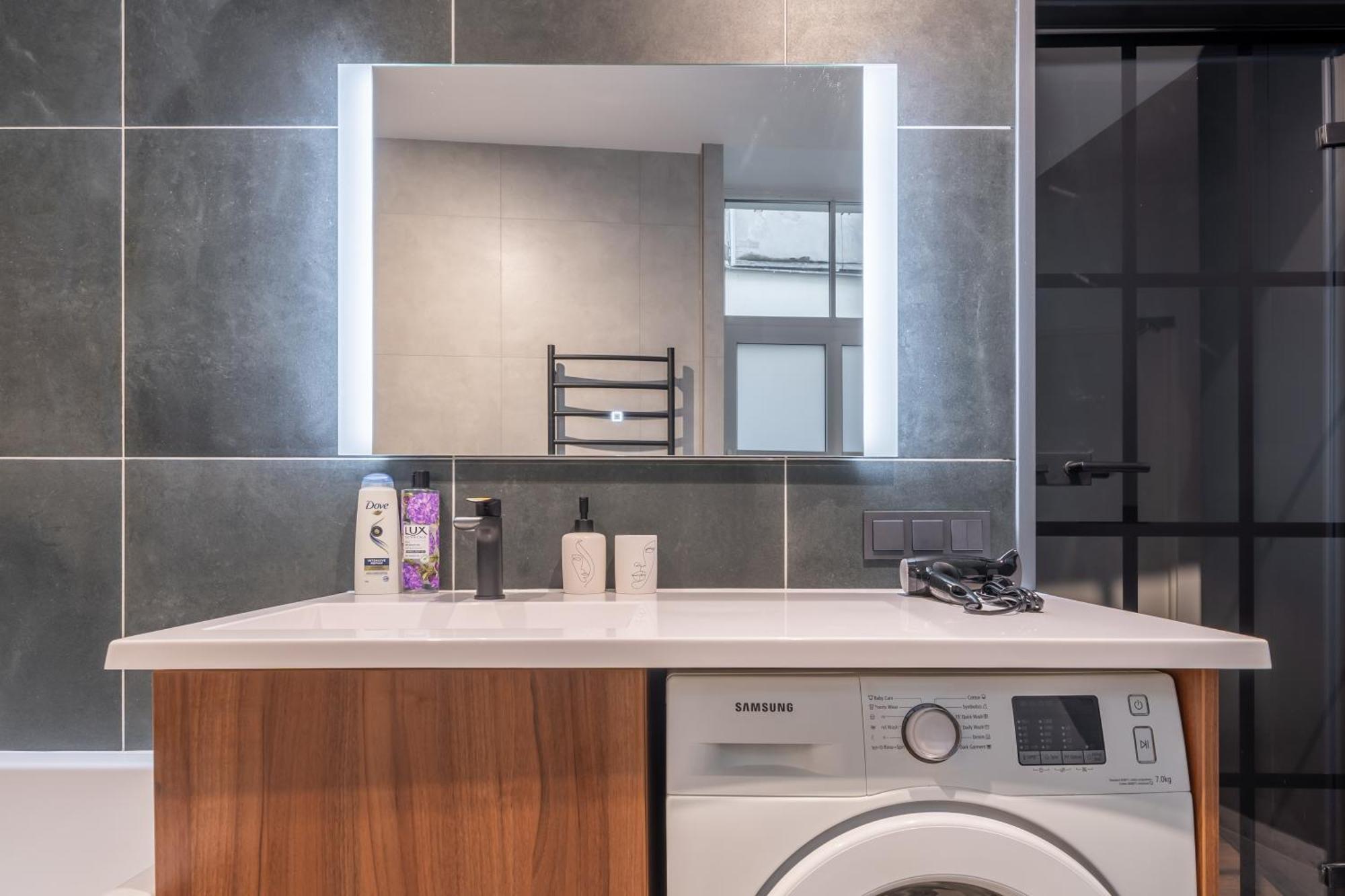Old Town Stylish With Spacious Bathroom Lejlighed
